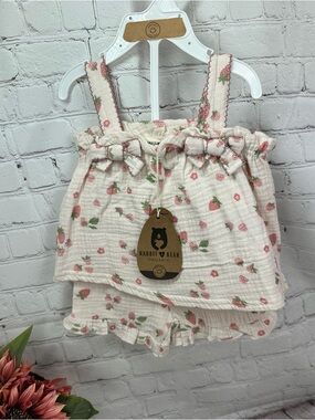 NWT Rabbit +  Bear Organic cotton Baby 2pc Set 6-9M berries bow strawberry